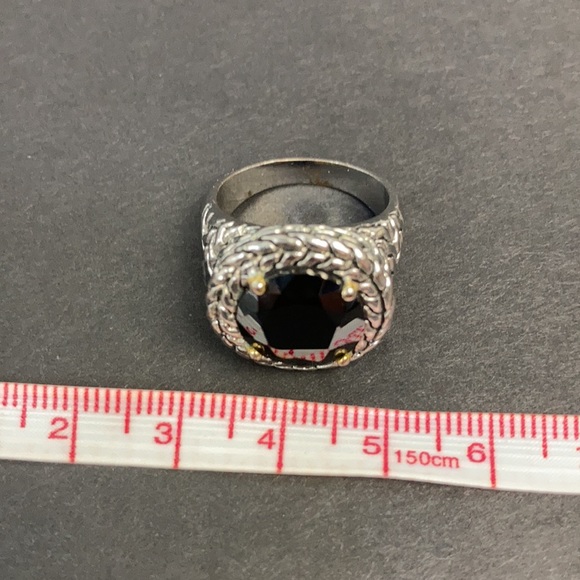 Silver-tone ring with black faceted crystal Sz 6.5 - Picture 9 of 9